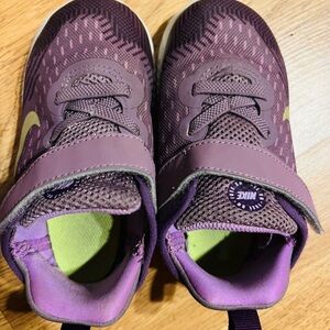 Nike shoes